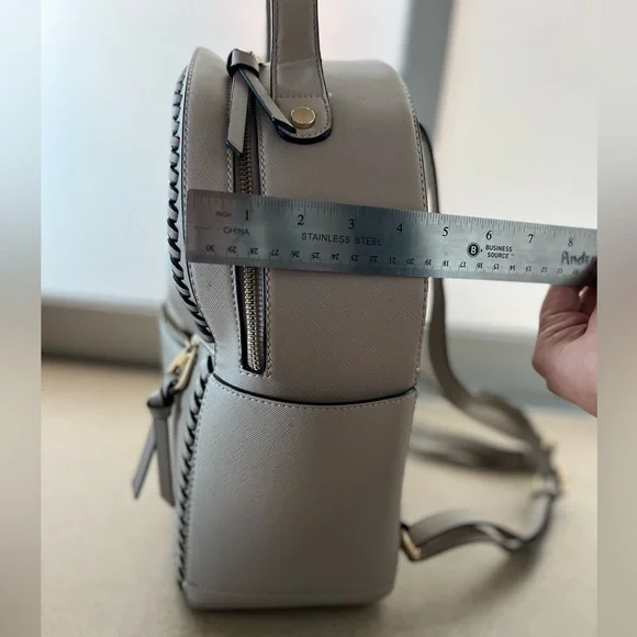 Calpak backpack - Picture 5 of 8